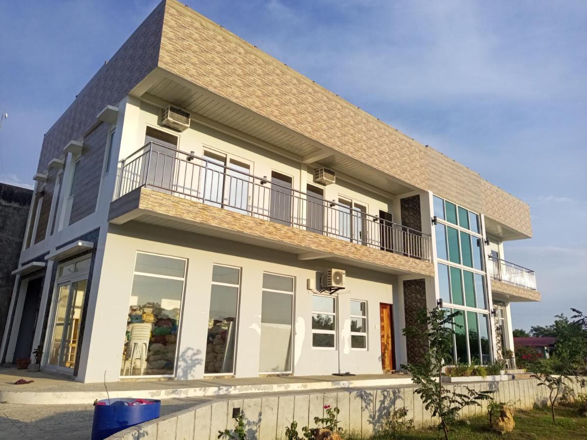 Villa Casa Camba, Barangay Bued アラミノス エクステリア 写真