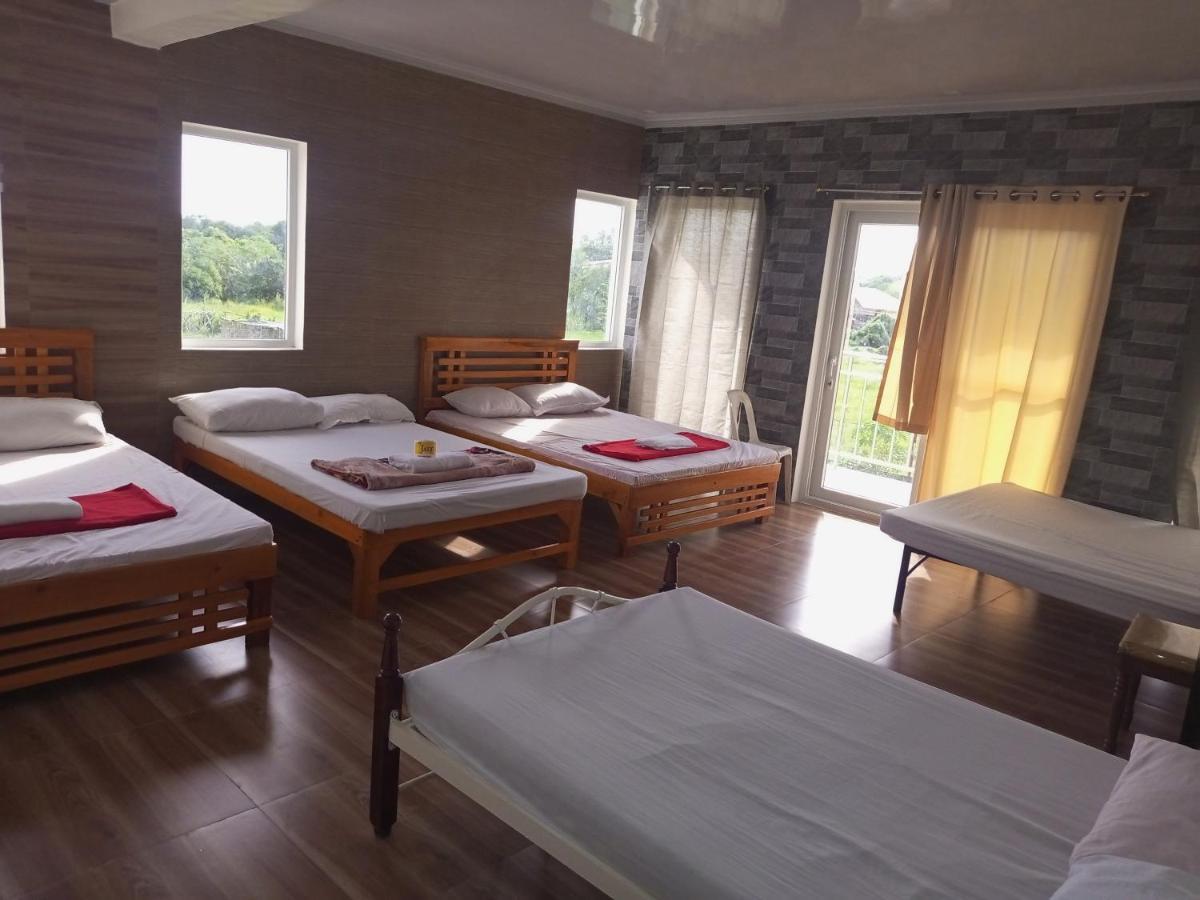 Villa Casa Camba, Barangay Bued アラミノス エクステリア 写真
